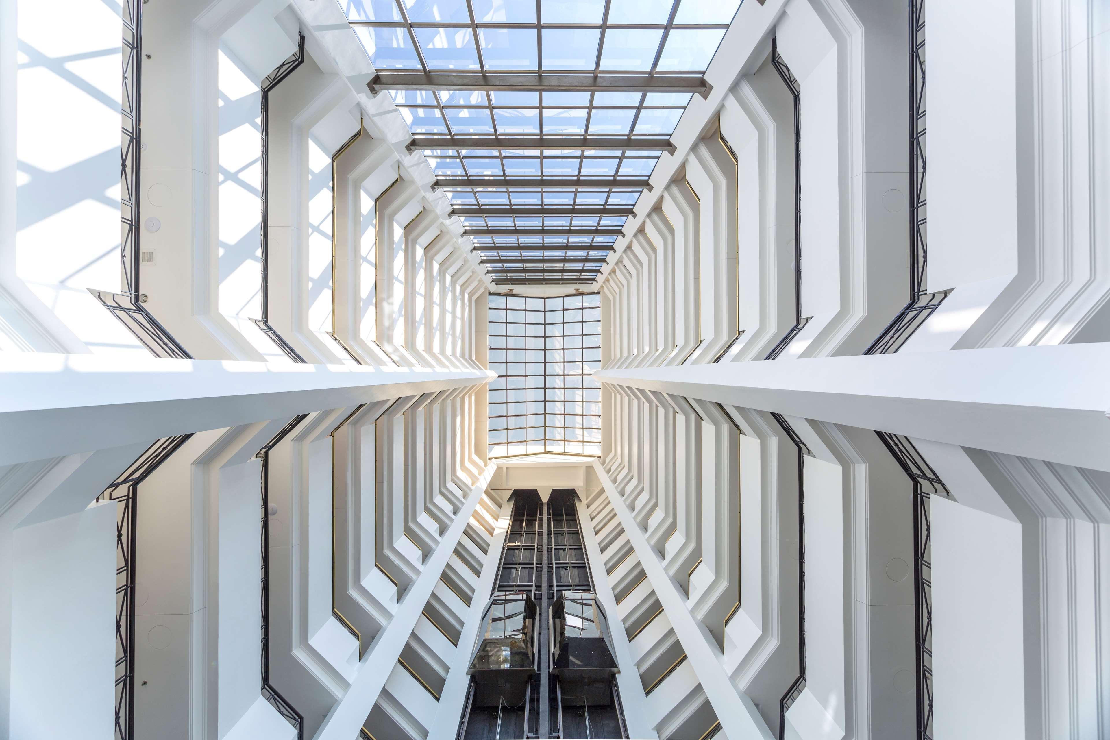阿雷格里港丽筠酒店 外观 照片 The atrium of the National Museum of Scotland