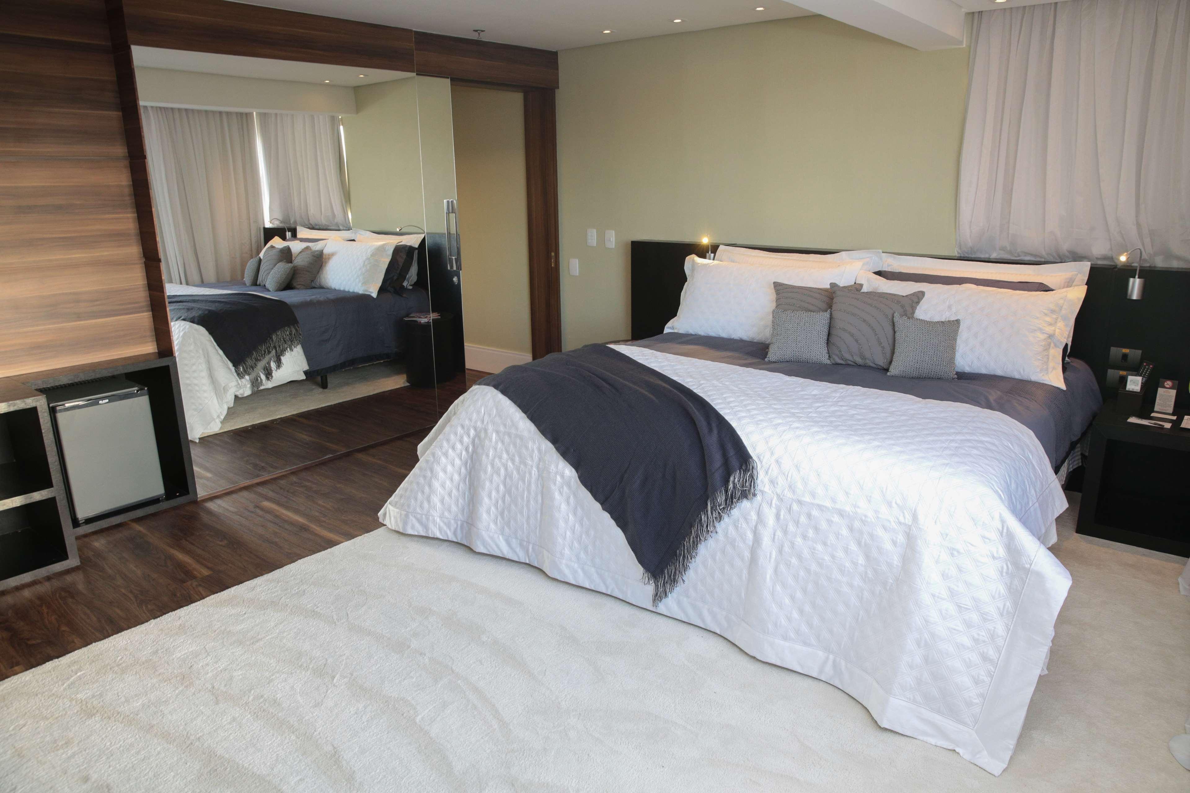 阿雷格里港丽筠酒店 外观 照片 A bedroom