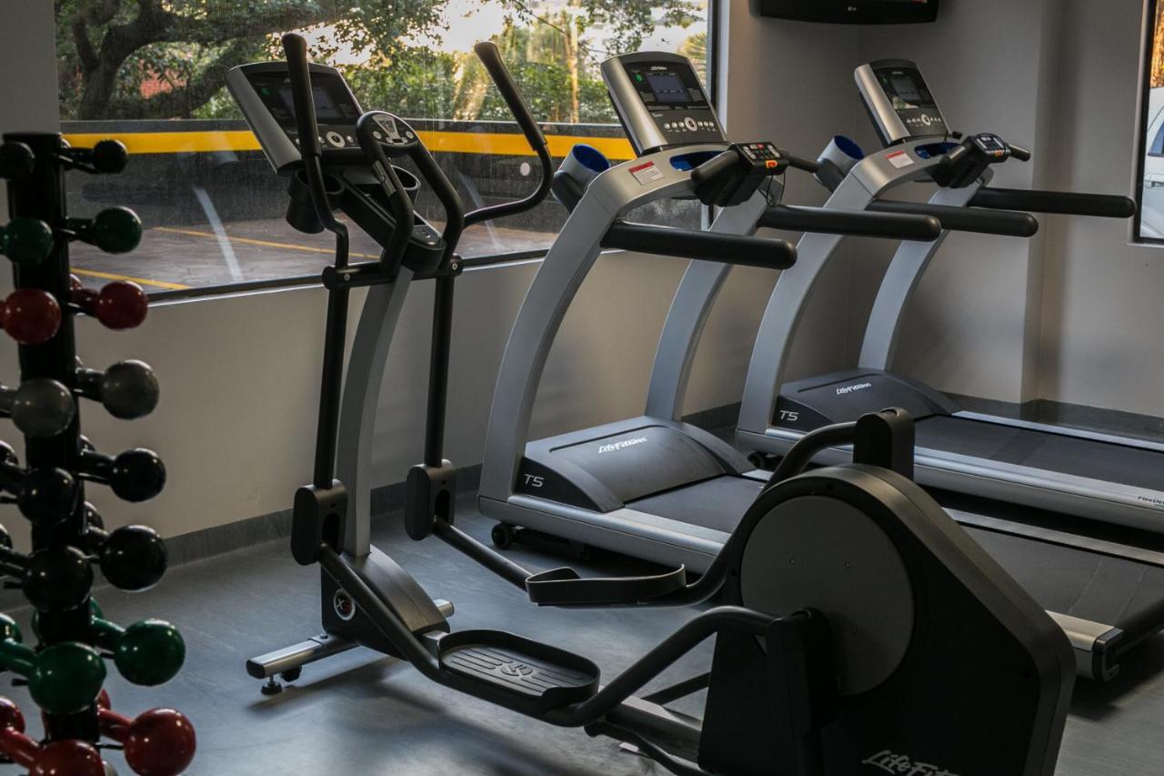 阿雷格里港丽筠酒店 外观 照片 Elliptical trainer